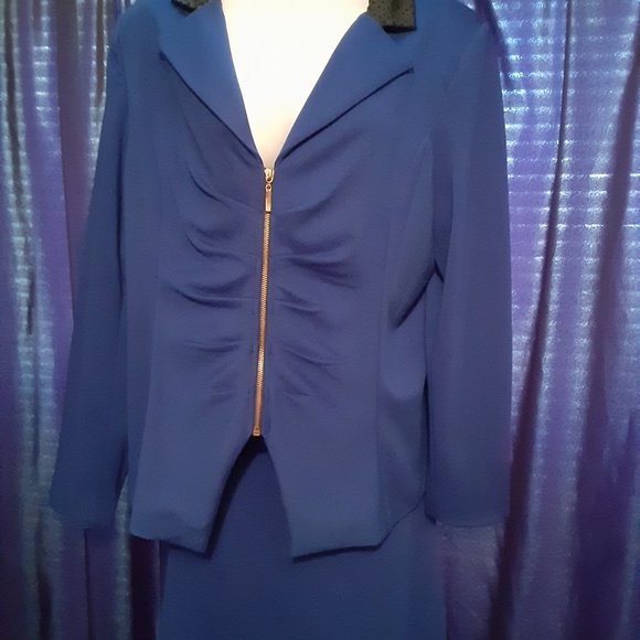 Midnight Velvet Blue & Black 2 pc Suit - Picture 4 of 12